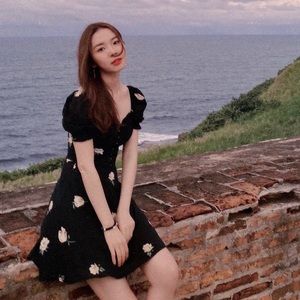 Meet your Posher, Rae